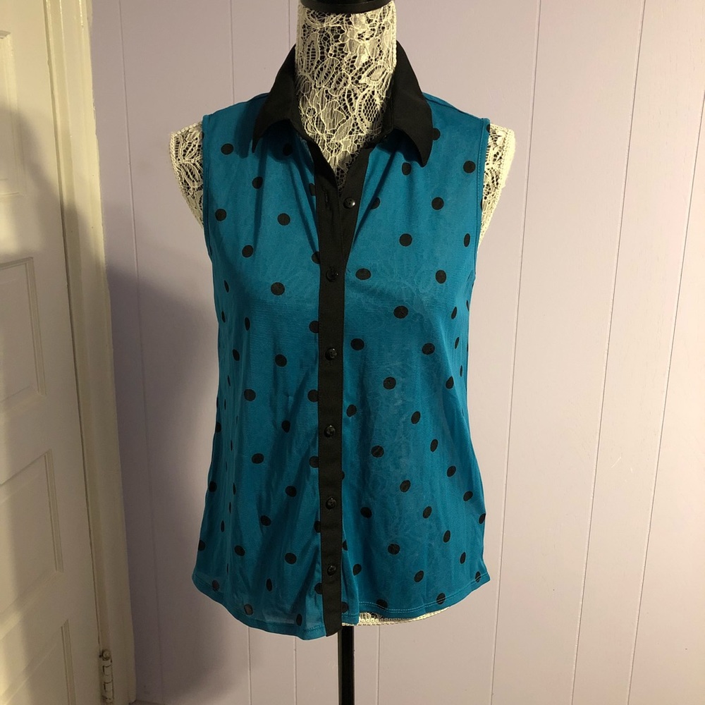 🙀last chance🙀 Teal polkadot top